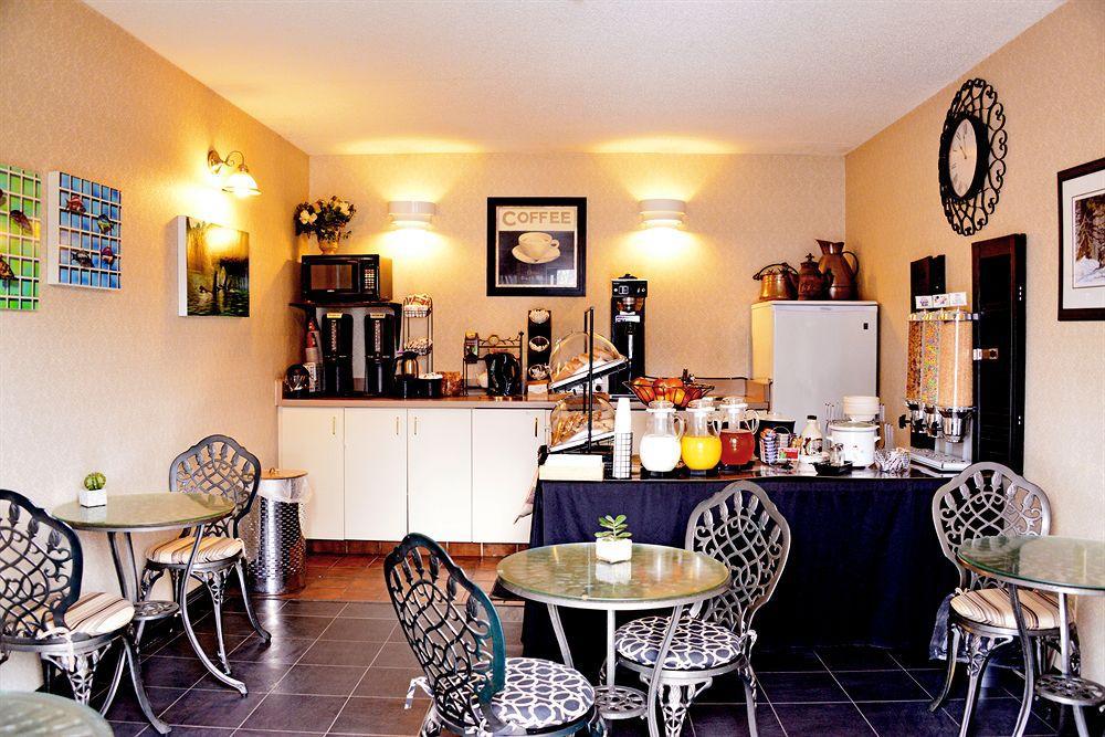Comfort Inn Сімкоу Ресторан фото